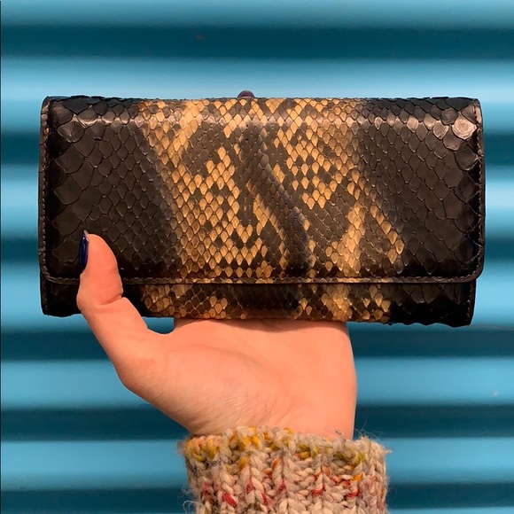 Malini Murjani Python Leather Black Beige Foldover Continental Wallet - Picture 7 of 17